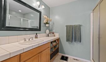868 Live Oak Dr, Angels Camp, CA 95222