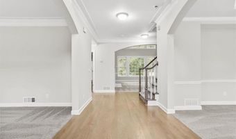 3425 Kingsland Cir, Berkeley Lake, GA 30096