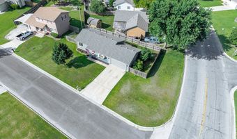 511 Edgewood Ave, Augusta, KS 67010