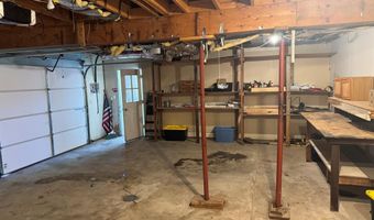304 Grace, Aurora, NE 68818