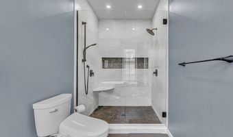 5049 Birdie Ln, Ann Arbor, MI 48103