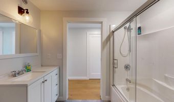 341 Turkey Farm Rd, Benson, VT 05731