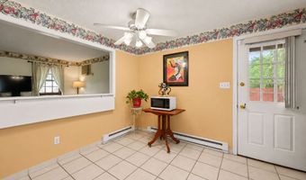 30 Hawthorne St, Bristol, CT 06010