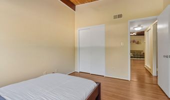 4907 AMERICANA Dr 4907H (202), Annandale, VA 22003