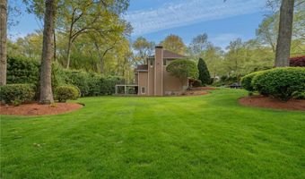 329 Wickham Rd, North Kingstown, RI 02852