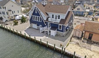 247 PINE Dr, Bayville, NJ 08721