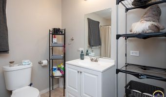 151 W 4th St, Auburn, KS 66402