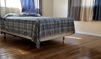 805 W Bullock Ave, Artesia, NM 88210