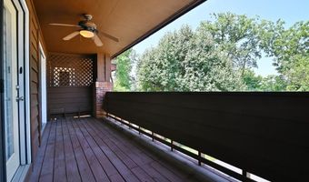 1131 Claytonbrook Ct, Ballwin, MO 63011