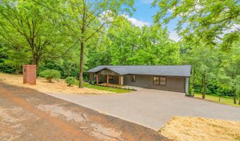 826 Long Mill Rd, Athens, TN 37303