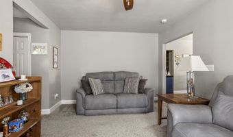 902 E FREMONT St, Appleton, WI 54915