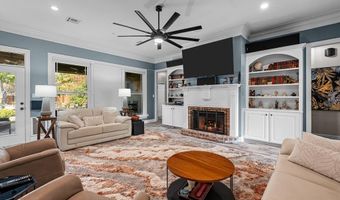 5020 Sweetwater Dr, Benton, LA 71006