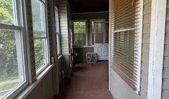 3 George St, Amsterdam, NY 12010