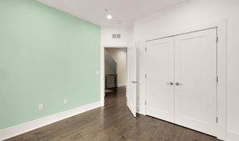 153 WINSOME Cir, Bethesda, MD 20814