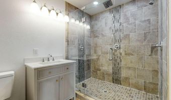 1024 ESPEJO St NE, Albuquerque, NM 87112