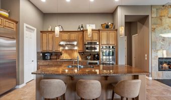 41318 N CLUB POINTE Dr, Anthem, AZ 85086