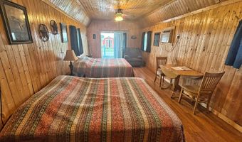 647 E 1st St, Lucas, KS 67648