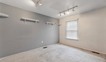 4 DEERFIELD Ct, Bordentown, NJ 08505