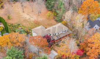 147 Fairway Dr, Auburn, ME 04210