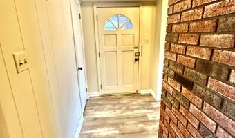 522 Red Oak, Brookhaven, MS 39601