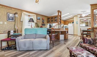 3350 AIRPORT Rd 5, Allentown, PA 18109
