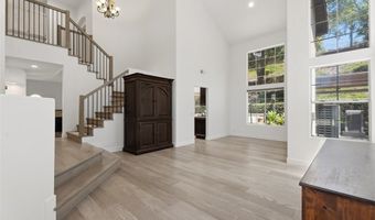 12 Chickadee Ln, Aliso Viejo, CA 92656
