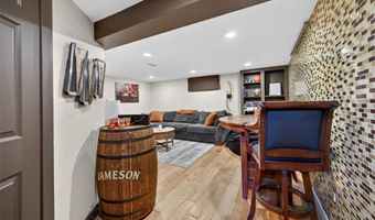 23 Park St, North Providence, RI 02904