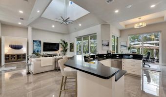 706 Manns Harbor Dr, Apollo Beach, FL 33572