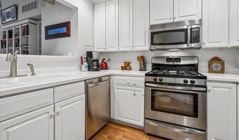 2330 14TH St N 407, Arlington, VA 22201