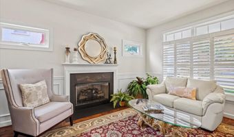 2504 WASHINGTON Blvd, Arlington, VA 22201