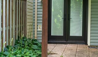 43578 BLACKSMITH Sq, Ashburn, VA 20147
