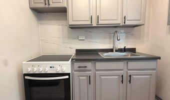 909 E LAKE Ave 2, Baltimore, MD 21212