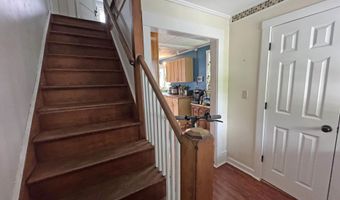 6 Willow St, Brattleboro, VT 05301
