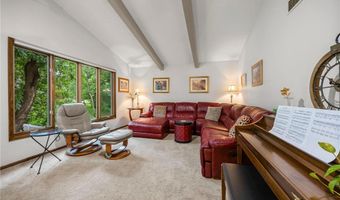 8119 Lower 129th Ct, Apple Valley, MN 55124