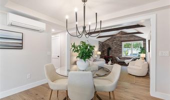 22 Castle St 3, East Greenwich, RI 02818