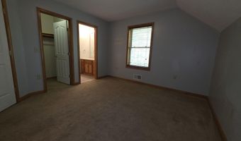 188 Greenwood Dr, Blakeslee, PA 18610