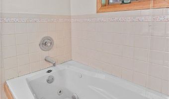 157 Sandy Point Dr, Amboy, NY 13028