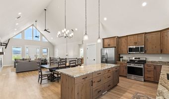 1036 W CHADS Rd, Bicknell, UT 84715
