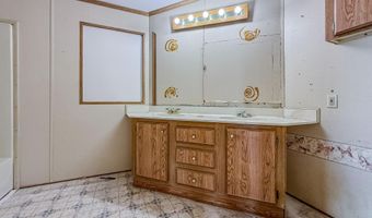 6 Wagoner Ave, Alamogordo, NM 88310