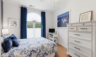 2102 CHESAPEAKE HARBOUR Dr E, Annapolis, MD 21403