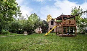 945 Rose Dr, Ann Arbor, MI 48103