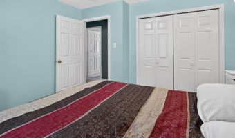 61 Sunny Hollow Pl, Bangor, ME 04401
