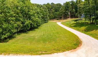 8 Walkers Pointe Rd, Barboursville, WV 25504