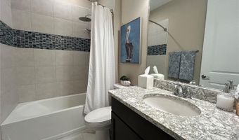 6085 HIDDEN BRANCH Dr, Apollo Beach, FL 33572
