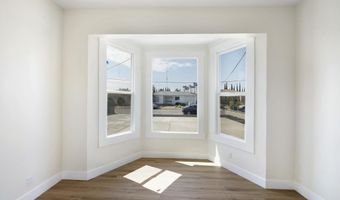 6250-6256 Stewart St, San Diego, CA 92115