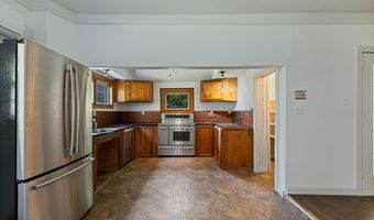 200 Memory Ln, Benton, TN 37307