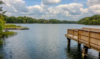 117 HARVESTER Dr, Lake Frederick, VA 22630