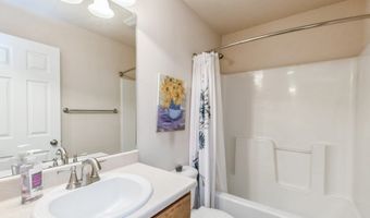 4528 NE Mcdougal Ln, Ankeny, IA 50021