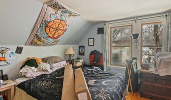 103 N Champlain St, Burlington, VT 05401