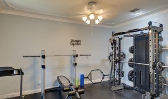 133 Downs Dr, Benton, LA 71006
